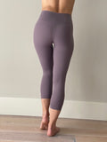 High-Waisted  7/8 Sport / Yoga legging taupe gray